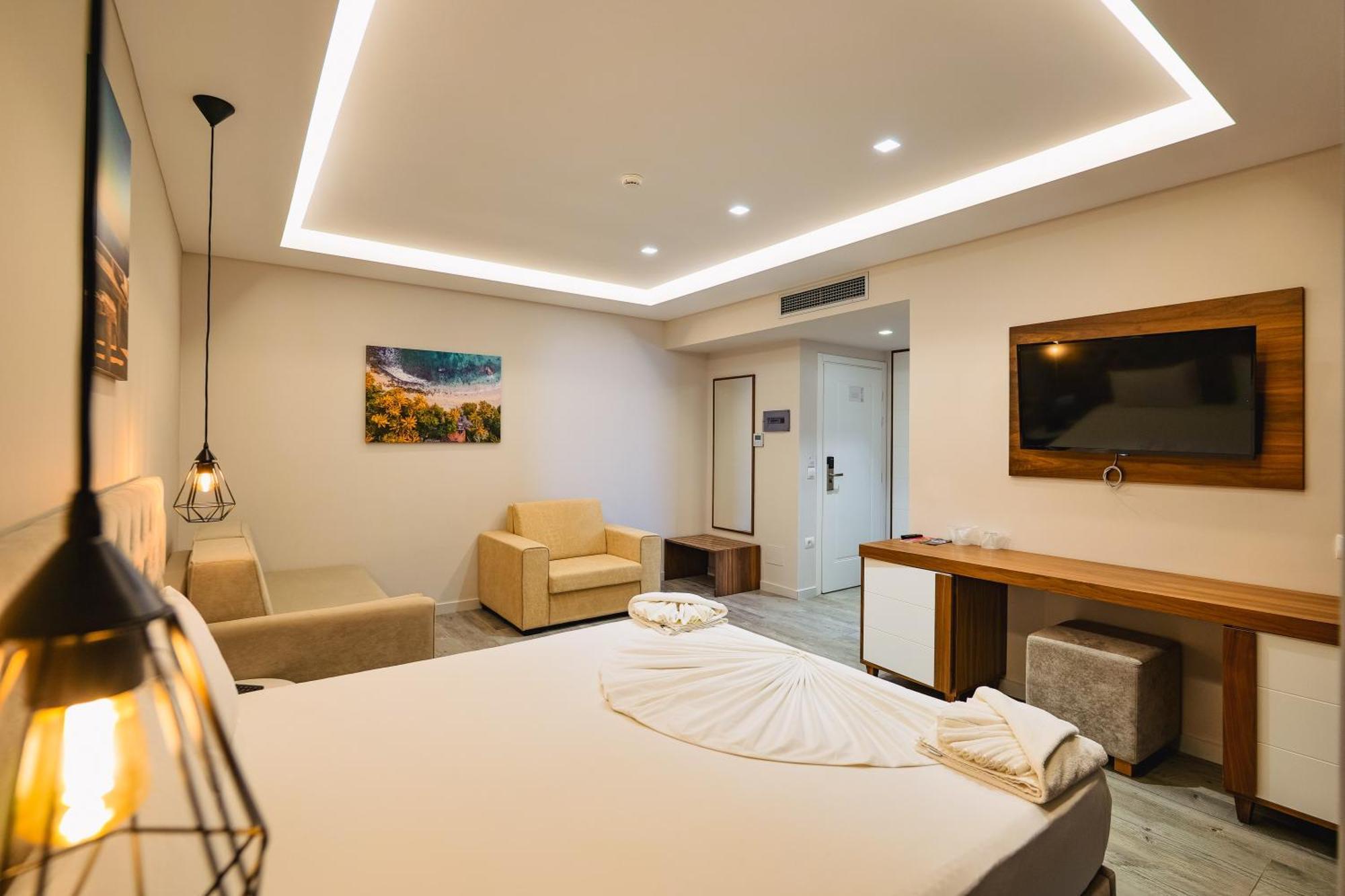L'Amo Del Mare Hotel Ksamil Dış mekan fotoğraf